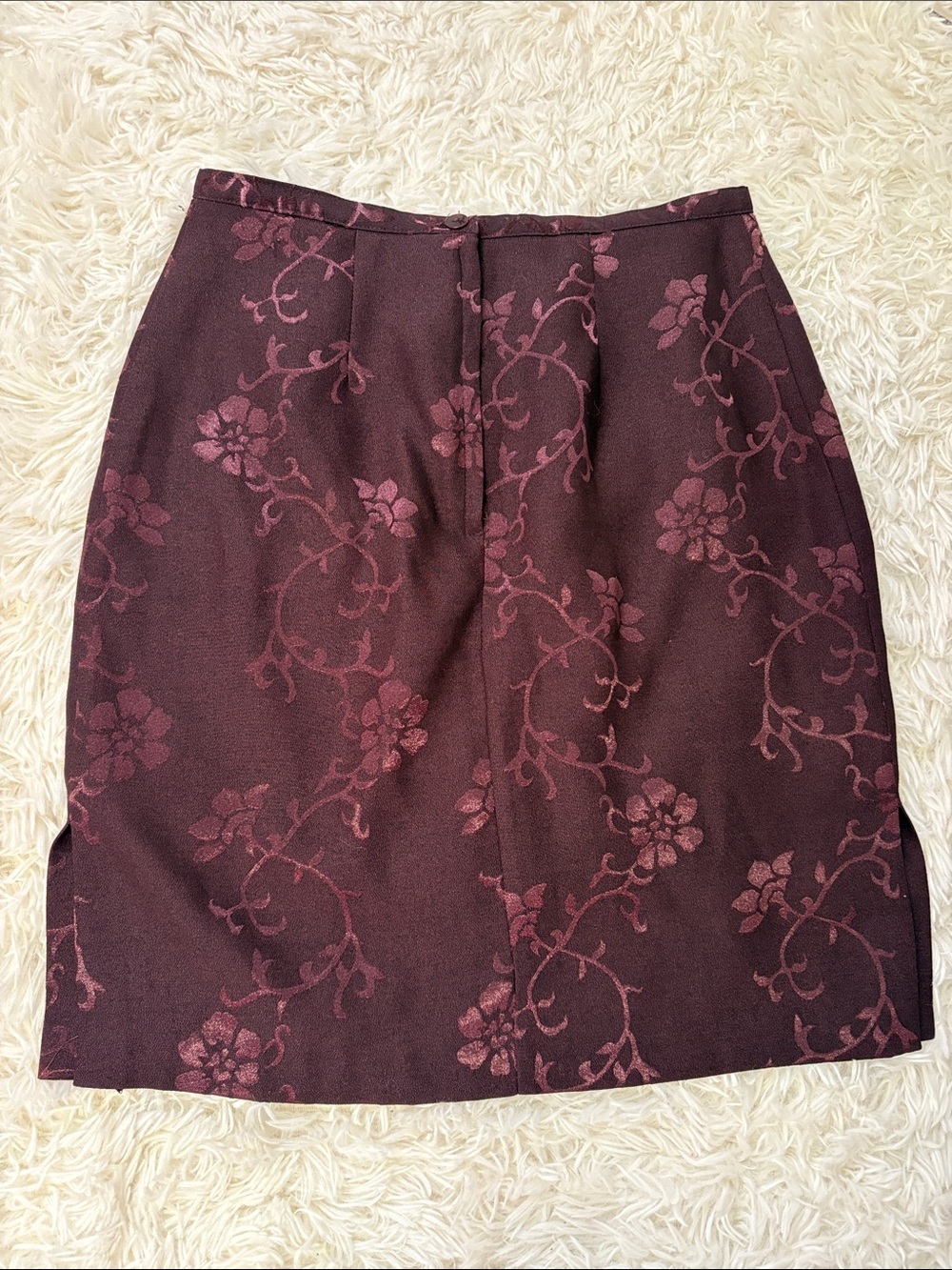 Floral Jacquard Pencil Skirt in Deep Wine